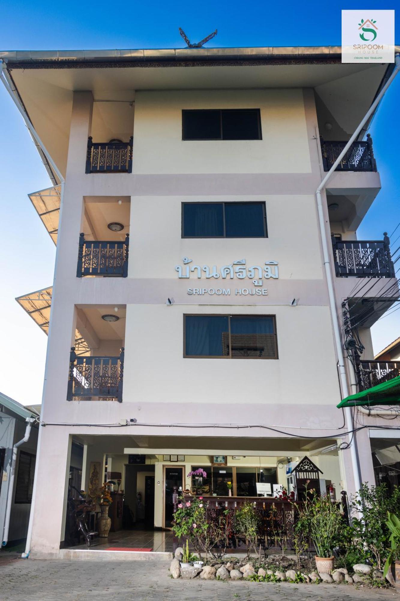 Sripoom House 1 Hotell Chiang Mai Exteriör bild